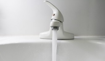 企业动态-江门市新会区泉臣表面处理有限公司-各种铝型材表面处理工艺后的特征与性能